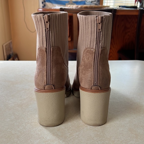 Trendy ankle boot - Picture 7 of 8